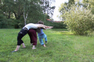 Mehr über den Artikel erfahren Improvisation zum Welttag des Tanzes in Greifswald am 29. April 2025